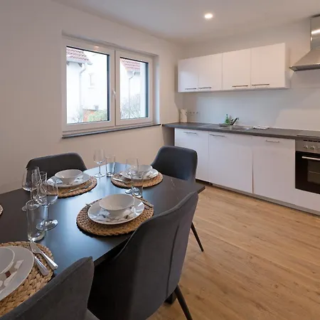Apartment Casa 1 *